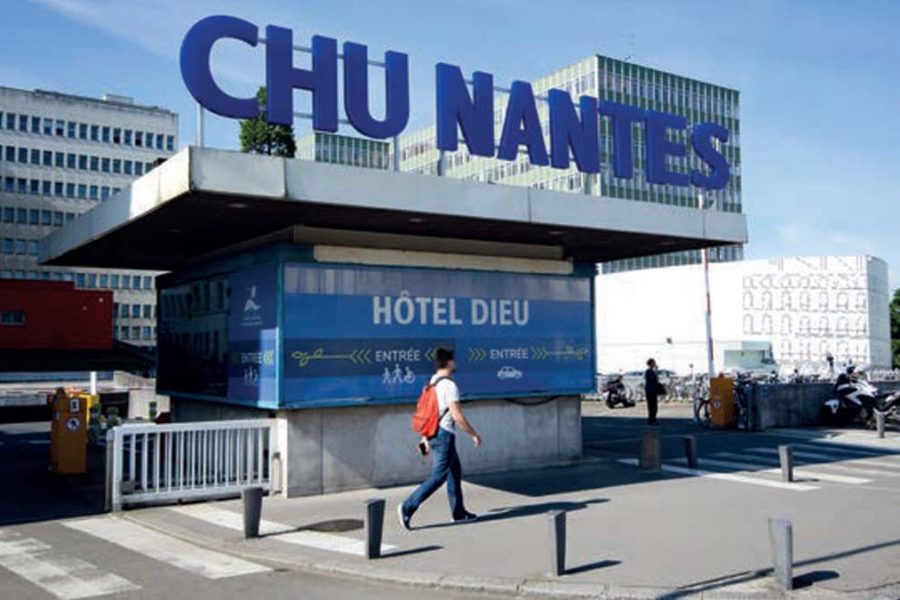 Entrée du CHU de Nantes