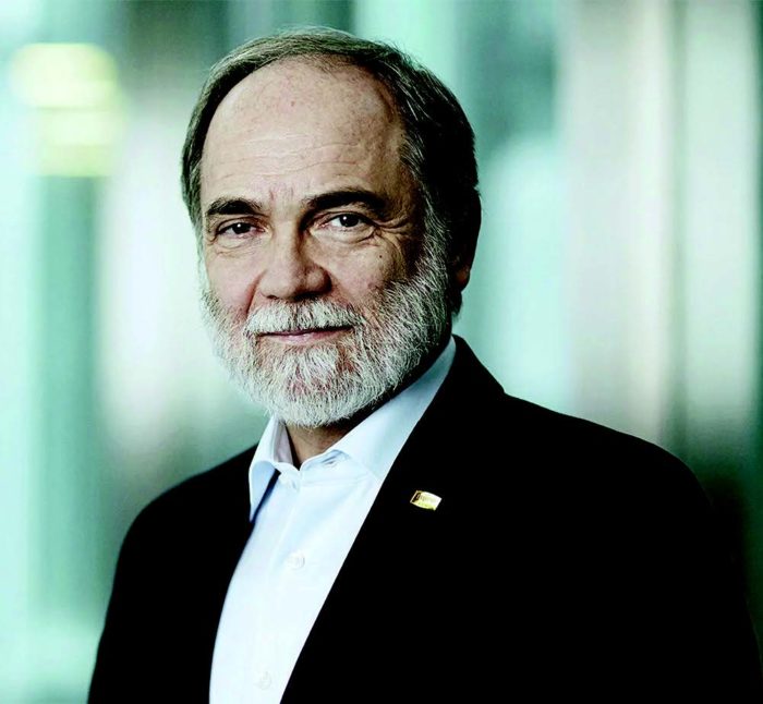 Portrait de Joseph Reger - Fujitsu