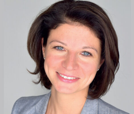 Elena Fedotova - Schneider Electric